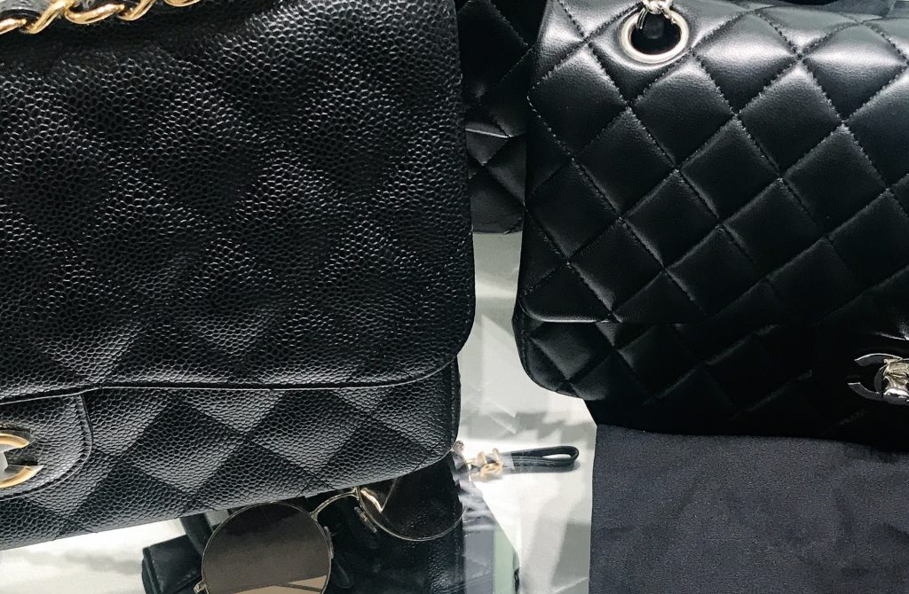 chanel wandering bag